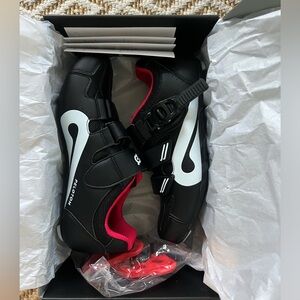Brand new in box Peloton cycling shoes size 37 - never even tried on